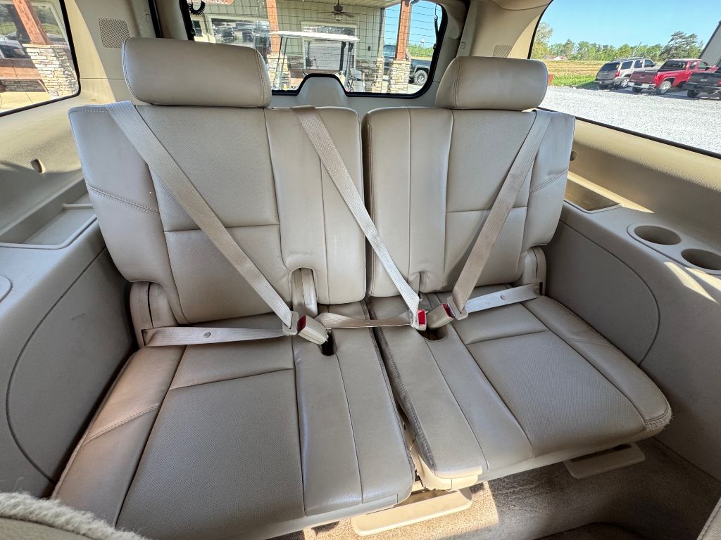 2014 Chevrolet Suburban LTZ 1500 photo