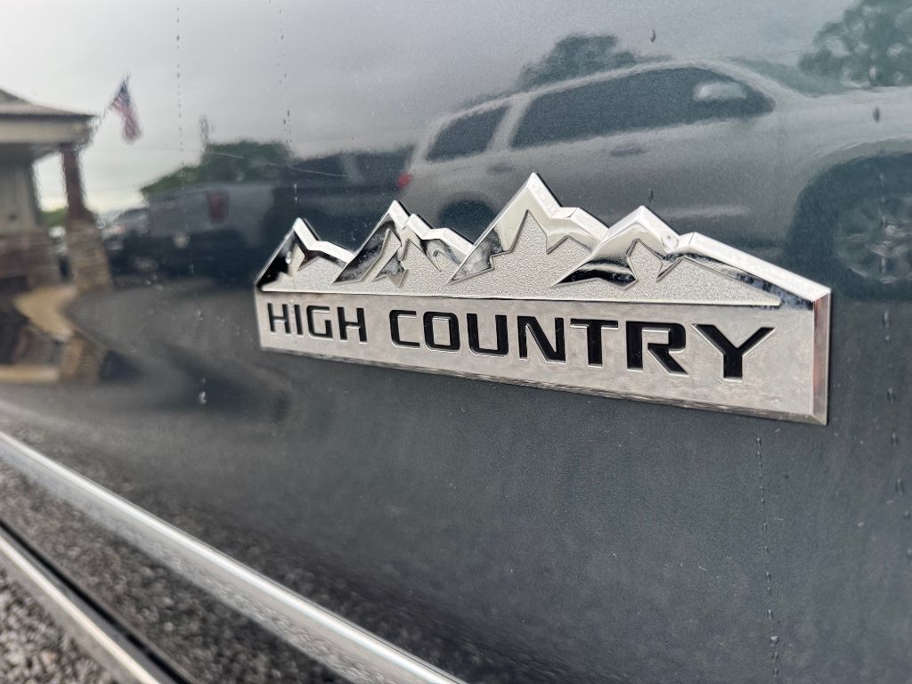 2017 Chevrolet  High Country photo