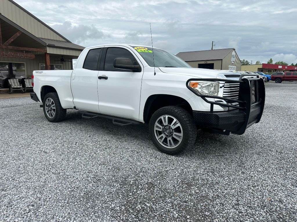 2014 Toyota Tundra SR5 photo