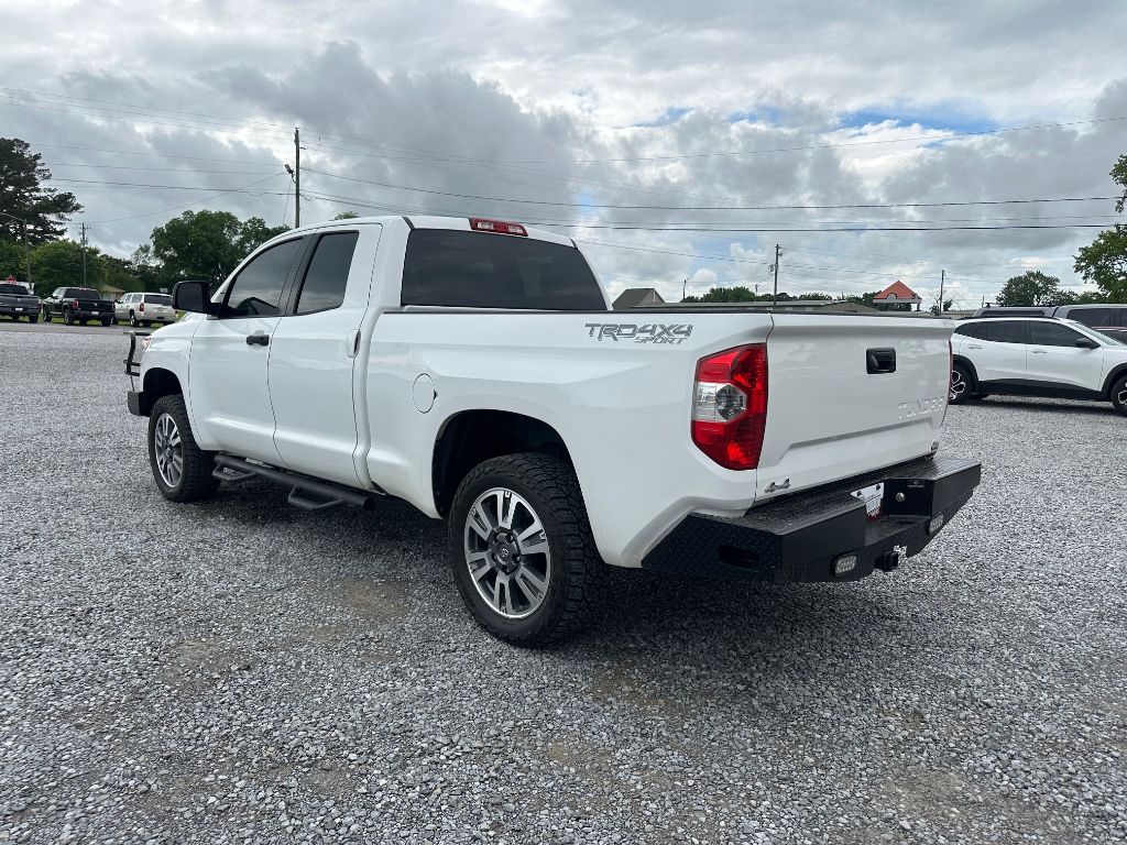 2014 Toyota Tundra SR5 photo
