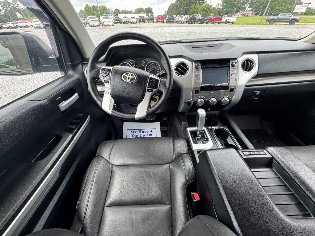 2014 Toyota Tundra SR5 photo