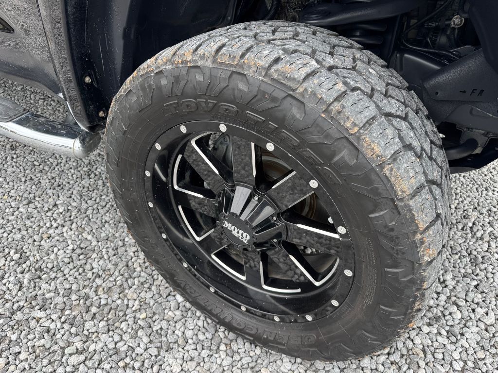 2014 Toyota Tundra SR5 photo