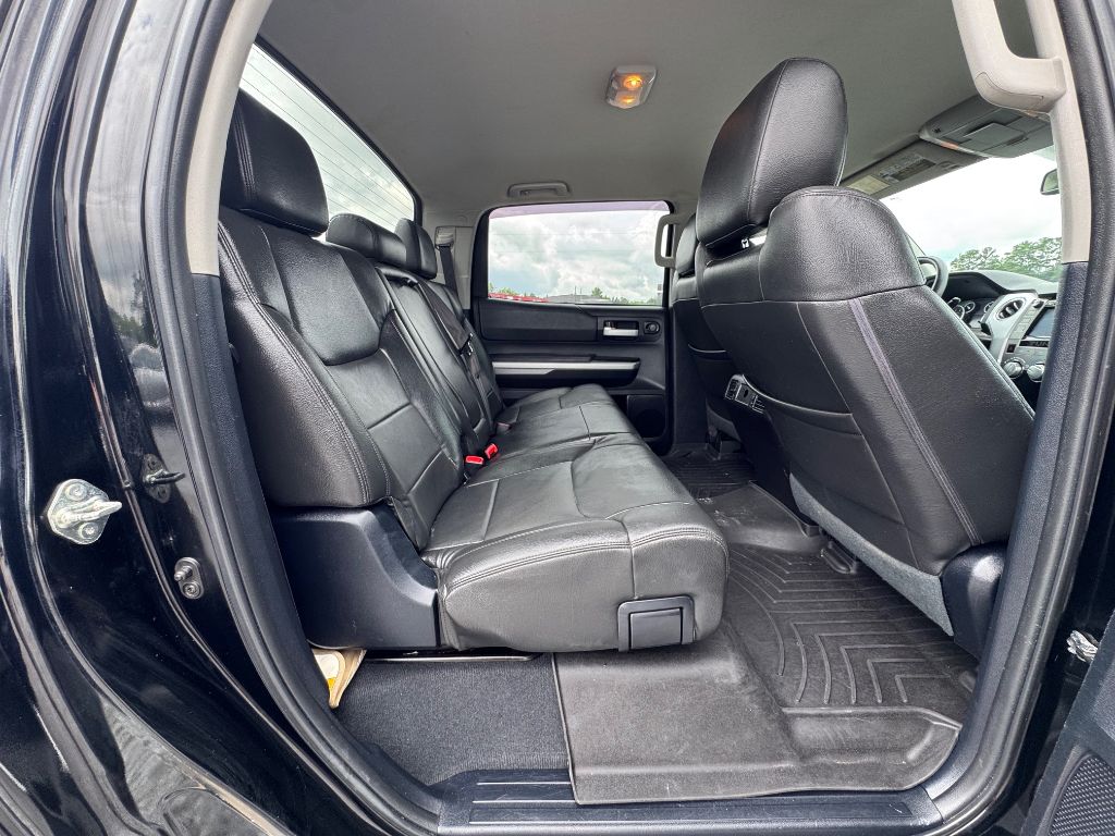 2014 Toyota Tundra SR5 photo