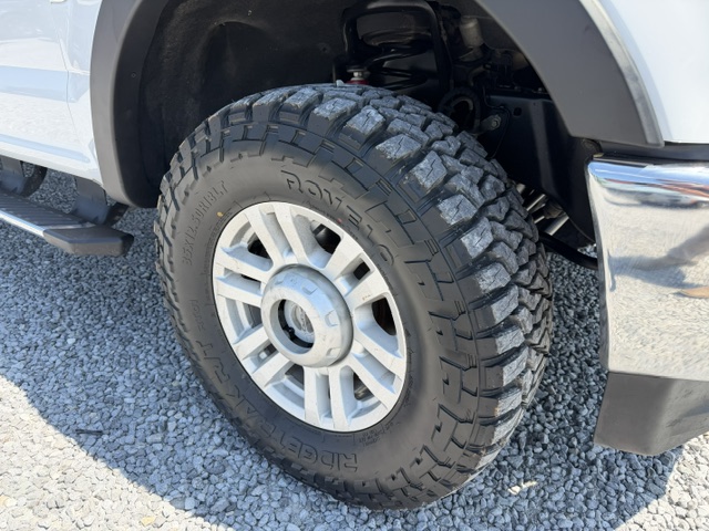 2017 Ford F-250 - $24,750