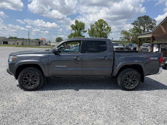 2020 Toyota Tacoma - $27,900