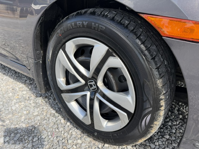 2016 Honda Civic - $9,950