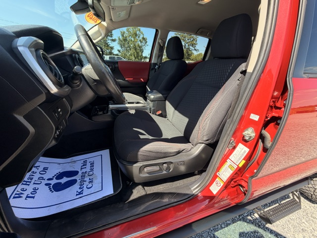 2020 Toyota Tacoma - $22,900