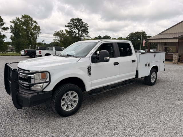 2022 Ford F-350 - $36,900