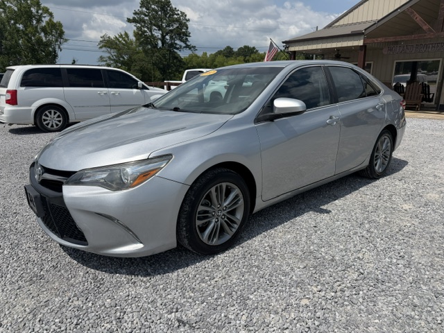 2017 Toyota Camry - $12,750