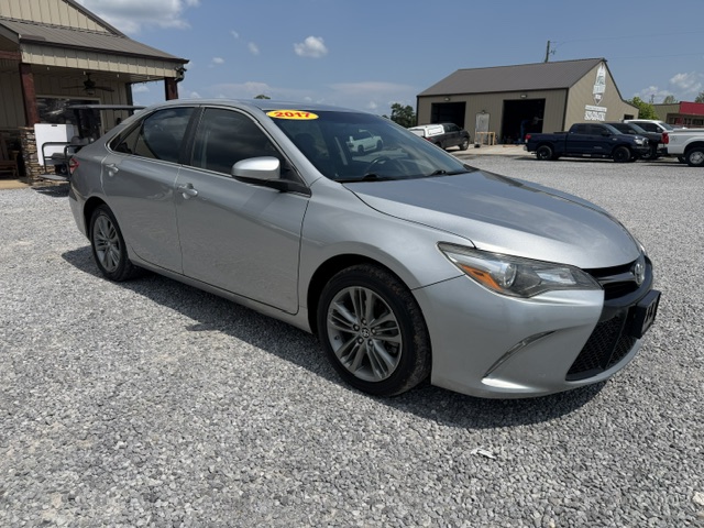 2017 Toyota Camry - $12,750