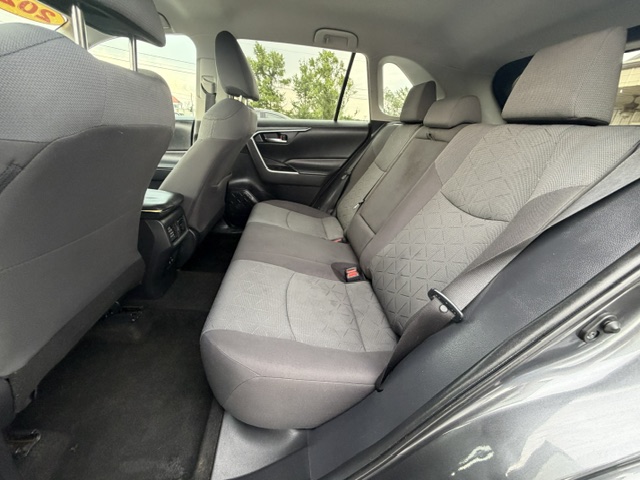 2020 Toyota RAV4 - $19,900