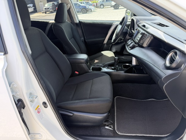 2017 Toyota RAV4 - $13,900