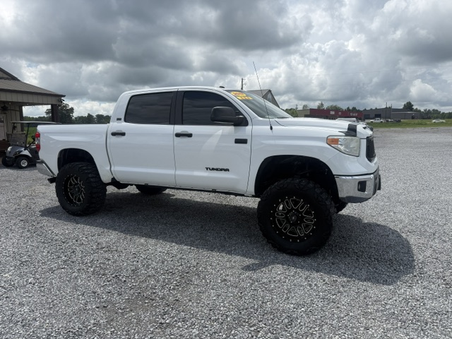2017 Toyota Tundra - $25,900