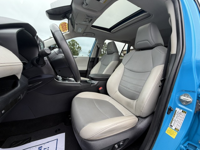 2020 Toyota RAV4 - $23,900