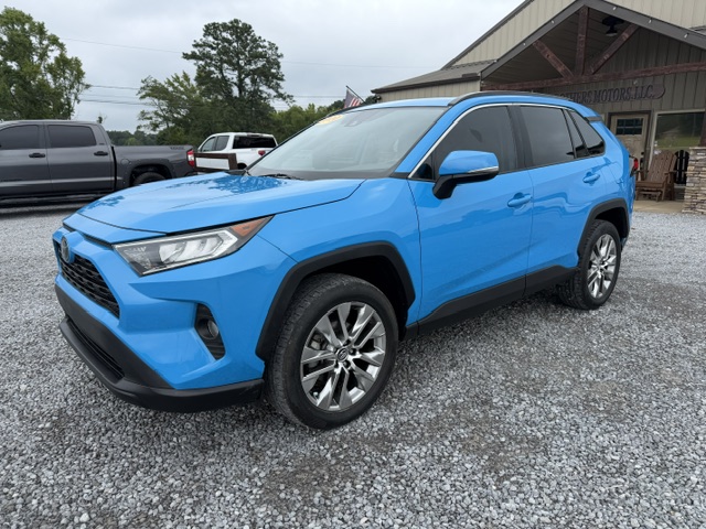 2020 Toyota RAV4 - $23,900