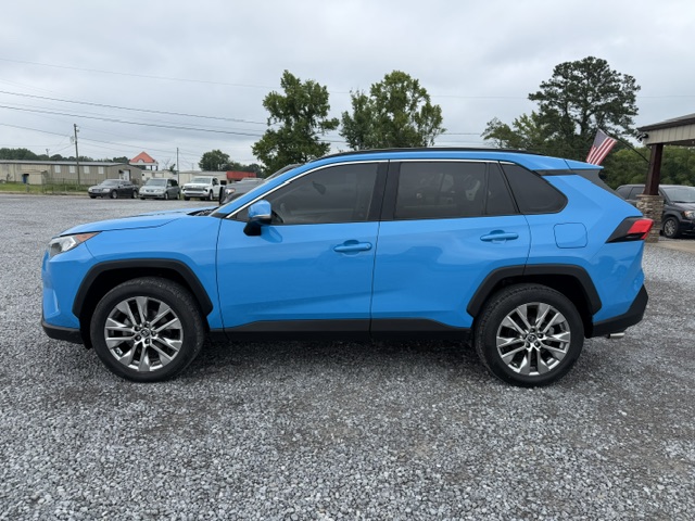 2020 Toyota RAV4 - $23,900