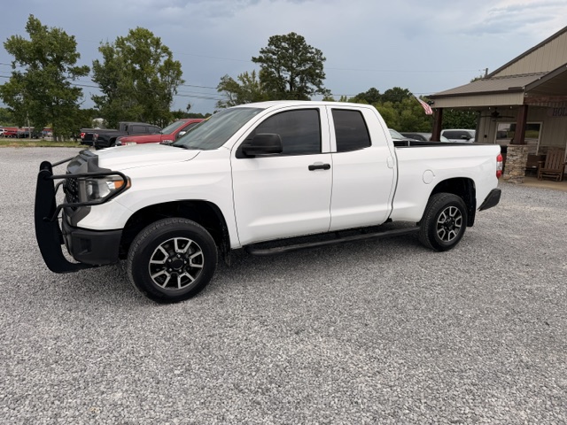 White 2019 Toyota Tundra Pickup Truck Automatic