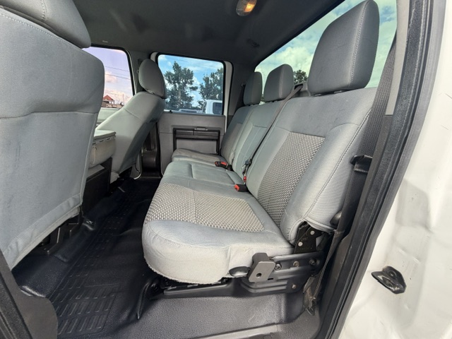 2014 Ford F-250 - $15,900