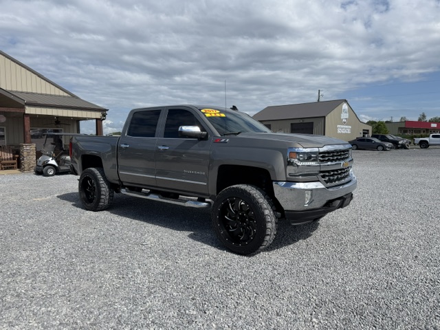 2017 Chevrolet Silverado 1500 LTZ CREW 4WD *LIFTED* - $22,750