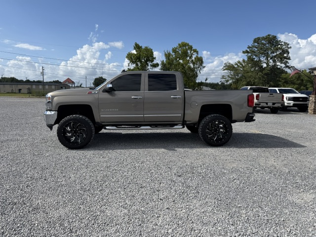 2017 Chevrolet Silverado 1500 LTZ CREW 4WD *LIFTED* - $22,750