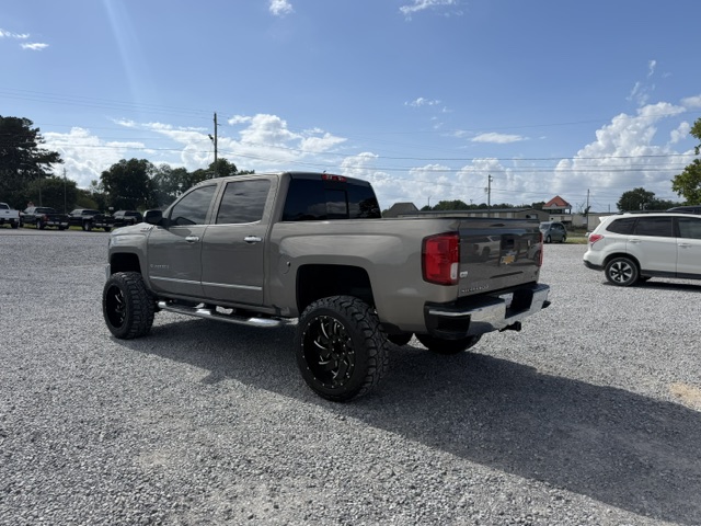 2017 Chevrolet Silverado 1500 LTZ CREW 4WD *LIFTED* - $22,750