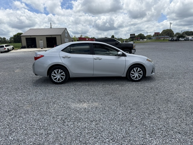 2016 Toyota Corolla - $10,750