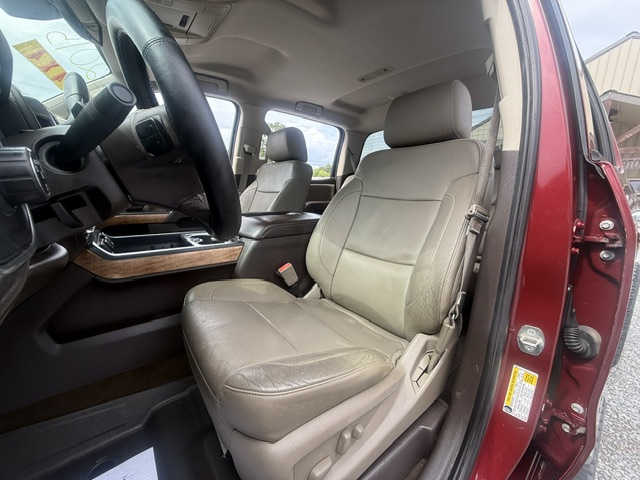 2015 Chevrolet Silverado - $16,750