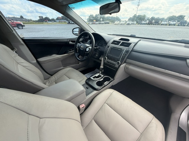 2014 Toyota Camry - $9,950