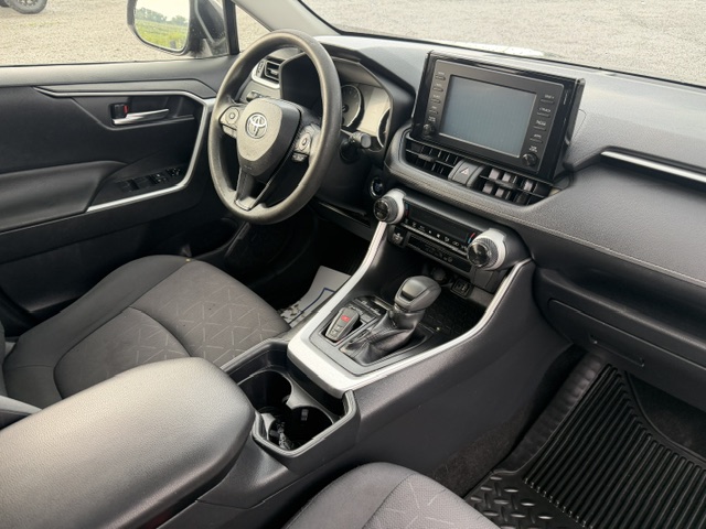 2019 Toyota RAV4 - $16,900