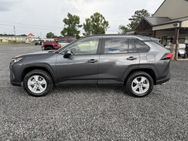 2019 Toyota RAV4 - $16,900