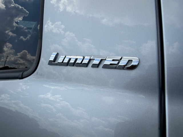 2008 Toyota Tundra - $11,900