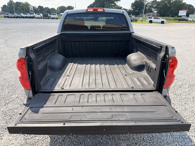 2020 Toyota Tundra - $38,900