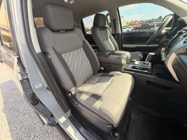 2020 Toyota Tundra - $38,900