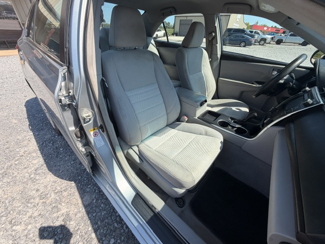 2017 Toyota Camry - $12,450