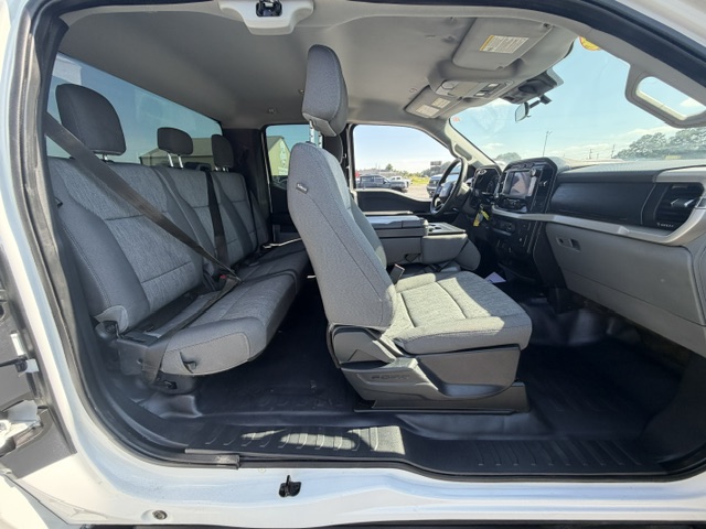 2021 Ford F-150 - $17,900