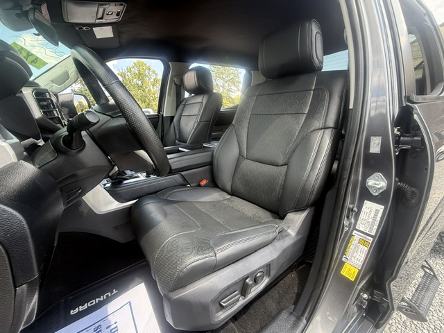 2024 Toyota Tundra - $39,900