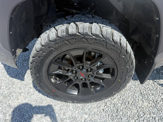 2024 Toyota Tundra - $39,900
