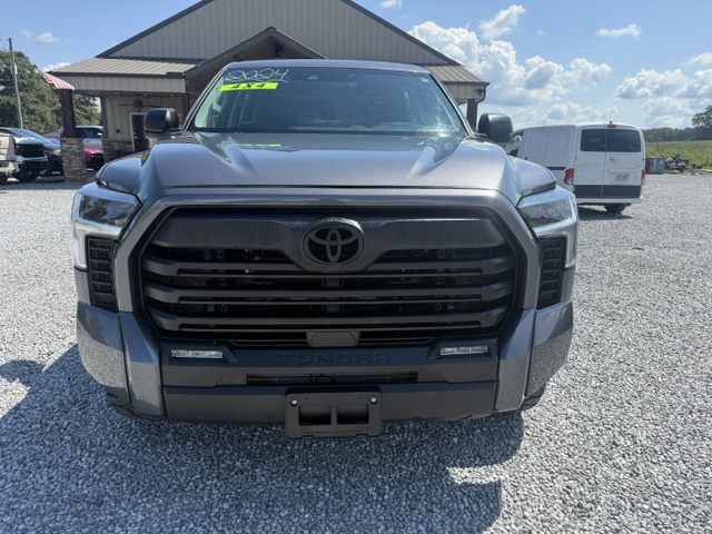 2024 Toyota Tundra - $39,900