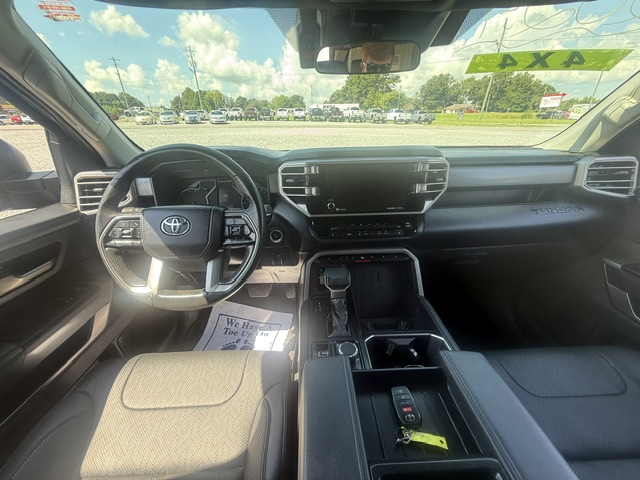 2024 Toyota Tundra - $39,900