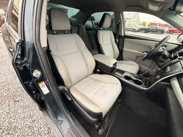 2017 Toyota Camry - $12,900