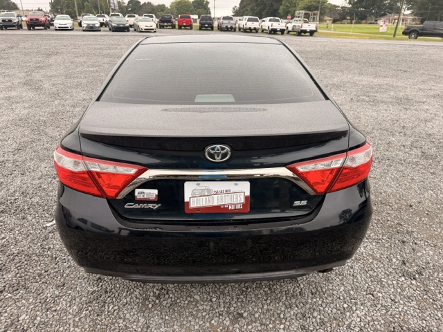 2017 Toyota Camry - $12,900