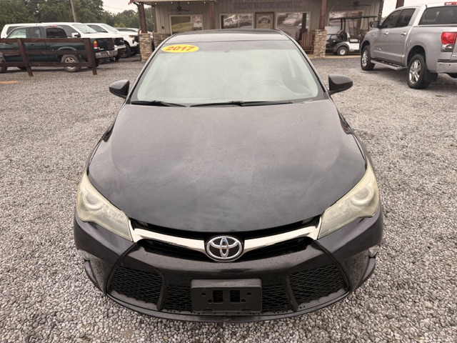 2017 Toyota Camry - $12,900