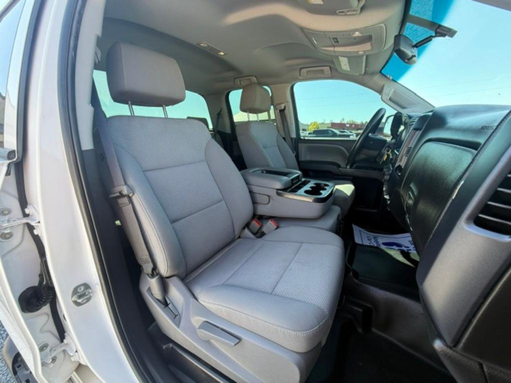 2018 Chevrolet Silverado - $17,900