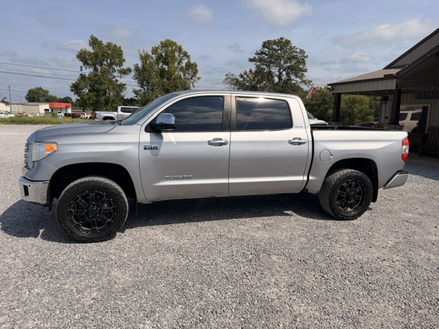 2016 Toyota Tundra - $19,750