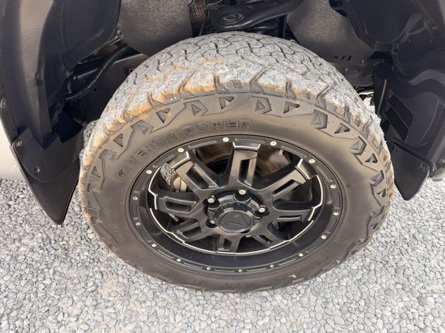 2016 Toyota Tundra - $19,750