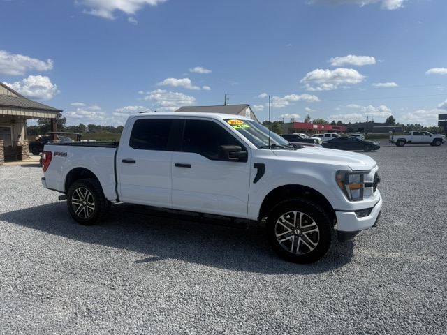 2023 Ford F-150 - $27,900