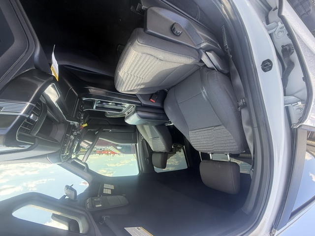 2023 Ford F-150 - $27,900