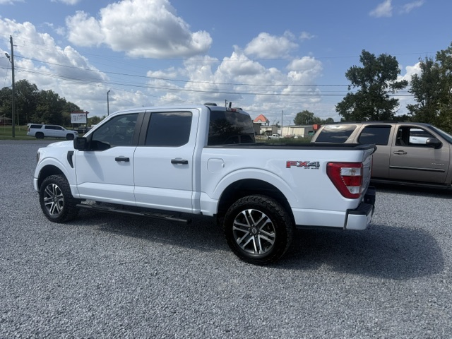 2023 Ford F-150 - $27,900