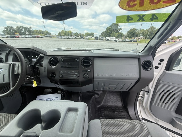 2015 Ford F-250 - $14,900