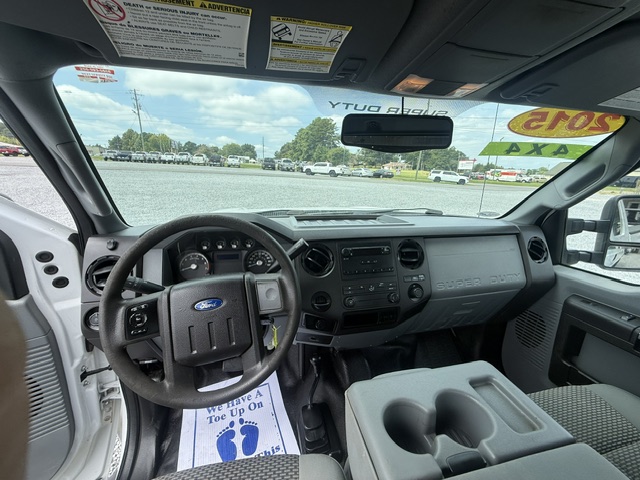 2015 Ford F-250 - $14,900